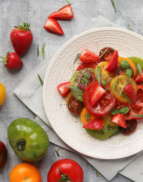 Tomato & strawberry salad