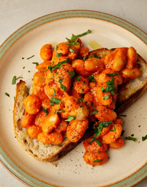 Smoked pesto with beans