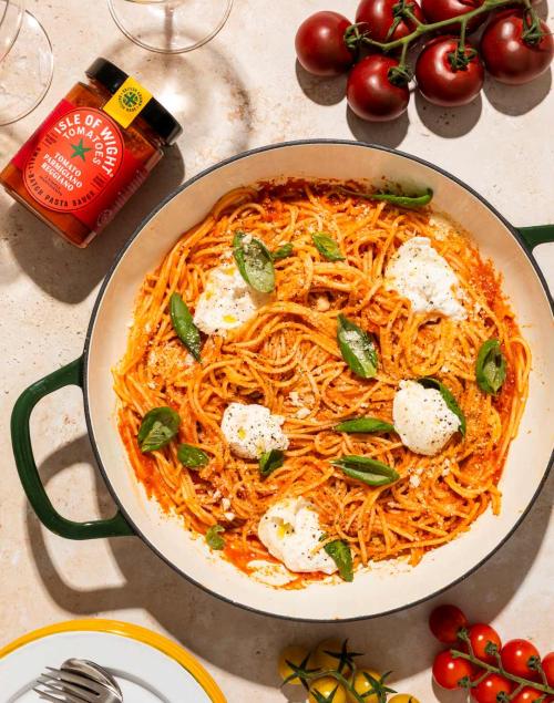 Spaghetti with Burrata, Basil & IOW Tomato Parmigiano Tomato Pasta Sauce